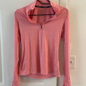 NIKE DRI FIT QUARTER ZIP